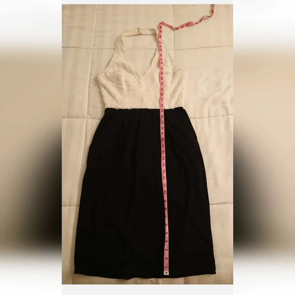 Old Money Black & White BCBG MaxAzria Halter Cocktail Dress w Pockets XS 2 Ivory - Picture 7 of 7